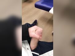 str8 late night train wank