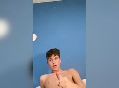 Hot guy plays cock in his room