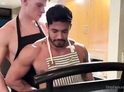 jock men cook heat gay porn