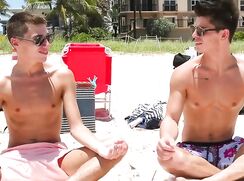 Beach Bums - Florida (Silas 2x)