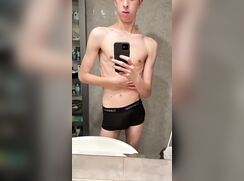 Hot teen show selfie boys porn tube