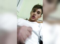 Teen Boy Twink Cum Solo Handjob