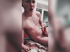 Incredible hunk Paul cums on his chest