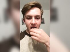 Pascal eats from cum filled condom