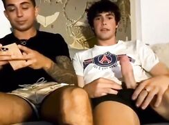 Teen sucks cock⭐️