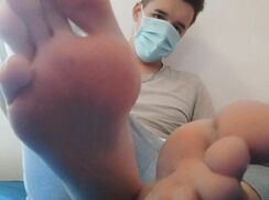 [ABX][4][402] - 18 twink showing feet, uncut cock and cumming