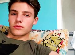 [ABX][VIP] Stud pup Walter wanks it