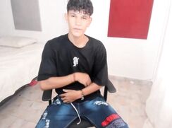 incredibly hot cam boy gives the perfect cum show