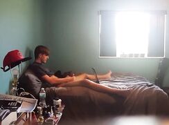 Caught brother jacking off in bed Porn Video Twink