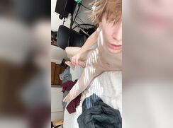 Solo Blonde Twink Teen Cum Boy