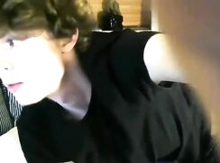 Lovley Looking Twink Cum Boy Cam Porn