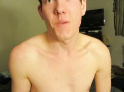 23yo Spencer quick jerking vid boys porn