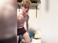 Sexy curly blond british twink Ian from Birmingham (UK)