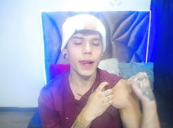 Horny Colombia Hottie polish his pretty dick and cum boys porn