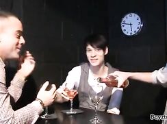 boys porn nightclub strip naked and fuck