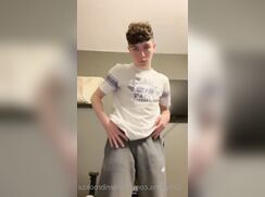 Hayden Brooks / haydnswrld - Big Cock Cum Twink