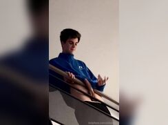 [MC] Teen shows dick in public