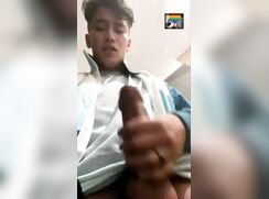 Solo Jerking On Cam 117