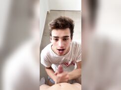 [ABX][A][141] Amateur wanking and hot cumshot