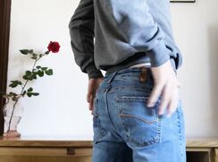 [TEEN][147] - A very hot and cute boy masturbates hard during the quarantine