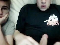 Cumming with a friend