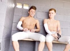 Bare Fuck Before Horse Riding  OF5217