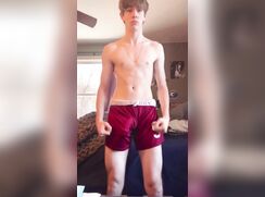 TEEN FLEXING 4 TEEN FLEXING 4