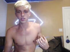 cute blonde wanking cam