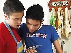 Latino Bum Boys Gay Porn Sex Videos