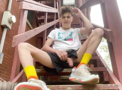 Heißer boy verliert sein wertvolles Sperma