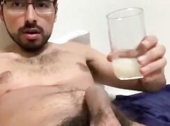 Dude Masturbates While Eating 13 Loads Of His Own Frozen Cum