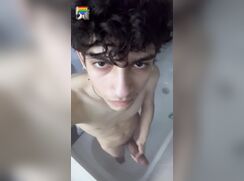 Cumming On Cam Yeaaah 22M