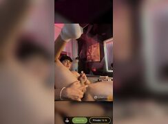 Isaac Toy Boy hot moaning 2fingers inside ass boys porn