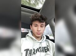 Hottie Jerks Off & Cums in his Car Boys Porn