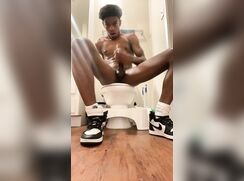 BBC Twink Jerks & Cums in Bathroom 199