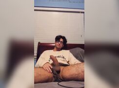 ADORABLE *NERDY* COLLEGE STUDENT JACKS OFF