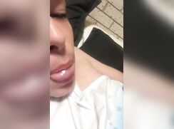 [Twit] [708] Young guy cums in mouth