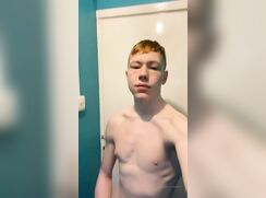 A hot ginger pumping one out