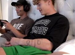 Gamer Boys Fucking Hard Bareback