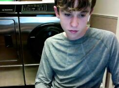 18yo Evan xxx  jerks off on cam boy pt21