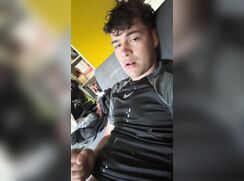 Straight Boy Self-Facial in Nike