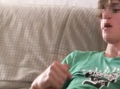 Caught My Cousin Jerking Off (Hidden)