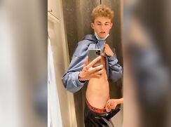 cute guy get helped to wank porn selfie