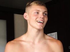 [HBW] Photo Shoot In Hotel Gay Teen Porn Tube