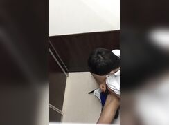 Japanese boys toilet spycum11