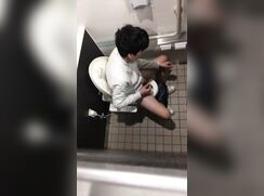 Japanese boys toilet spycum12