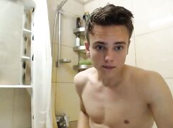 Handsome Shower Boy YU57