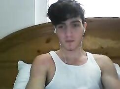 Guy on webcam chaturbate