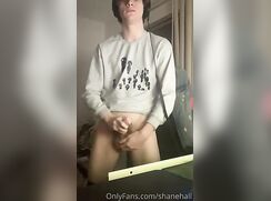 cute shane in another show jacking selfie cam