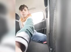 TRAVIS - JERKS OFF IN MUM'S CAR